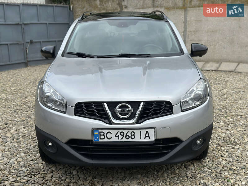 Позашляховик / Кросовер Nissan Qashqai+2 2013 в Стрию