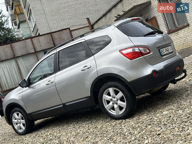 Позашляховик / Кросовер Nissan Qashqai+2 2013 в Стрию