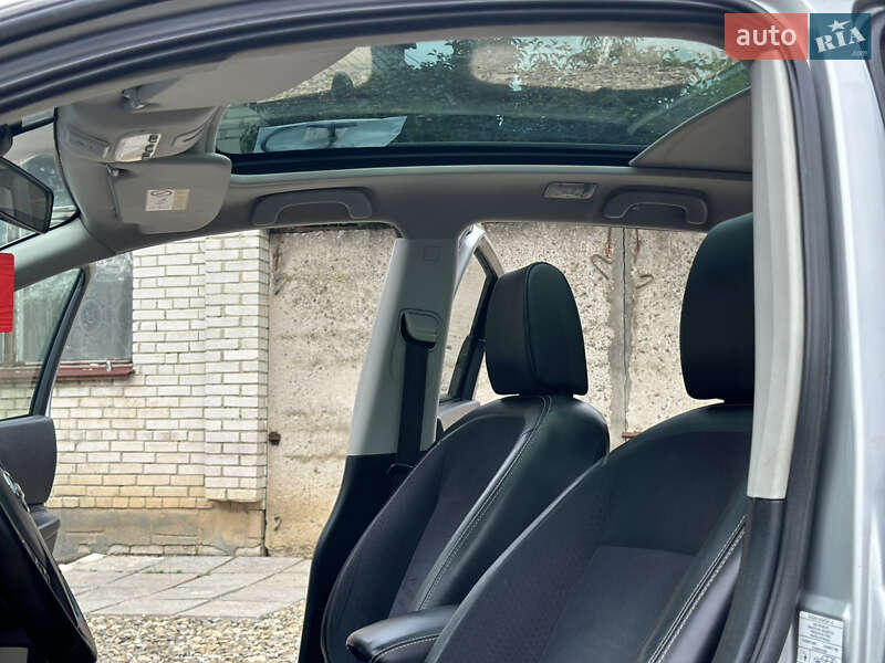 Позашляховик / Кросовер Nissan Qashqai+2 2013 в Стрию