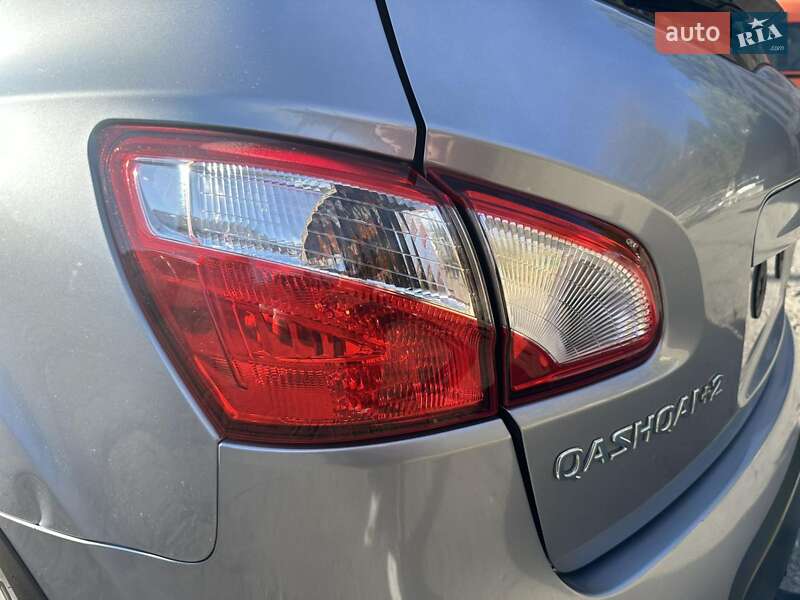 Внедорожник / Кроссовер Nissan Qashqai+2 2013 в Хмельницком