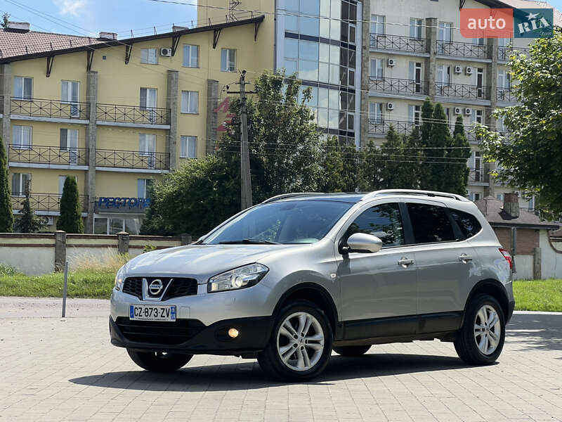 Nissan Qashqai+2 2013