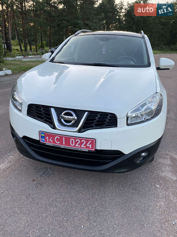 Nissan Qashqai+2 2012