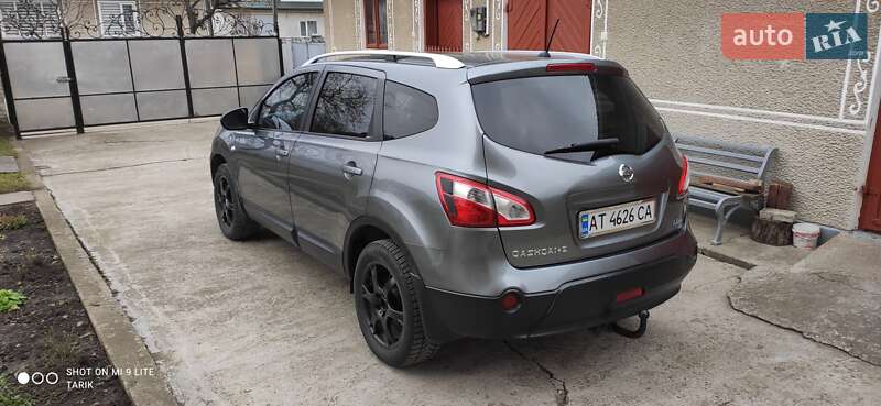 Внедорожник / Кроссовер Nissan Qashqai+2 2011 в Городенке