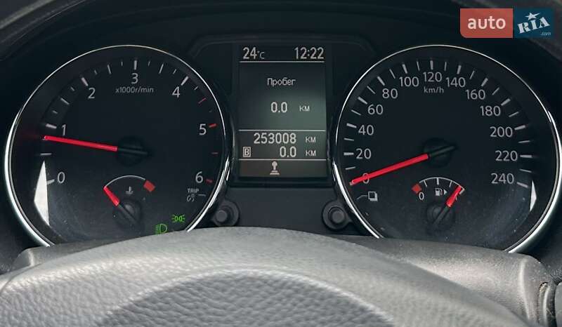 Внедорожник / Кроссовер Nissan Qashqai+2 2013 в Хмельницком