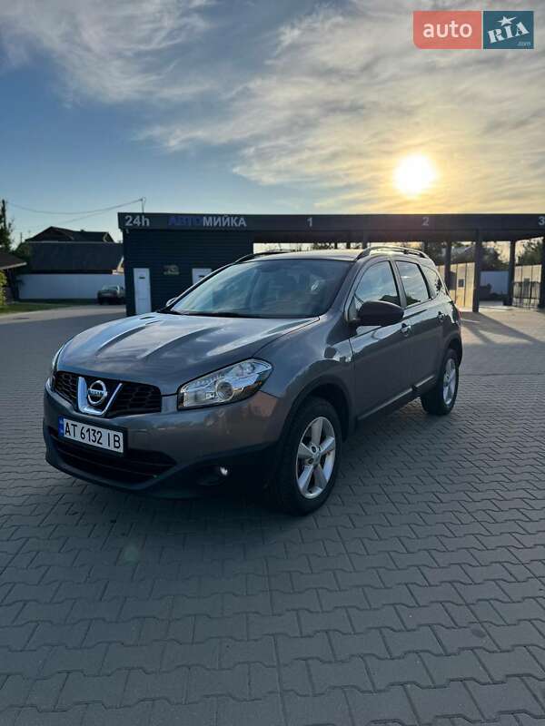 Nissan Qashqai+2 2013