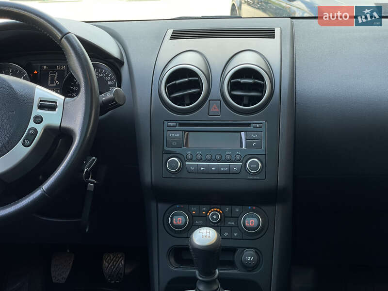 Позашляховик / Кросовер Nissan Qashqai+2 2011 в Бердичеві фото 37 Позашляховик / Кросовер Nissan Qashqai+2 2011 в Бердичеві