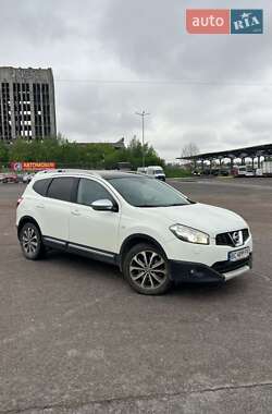 Внедорожник / Кроссовер Nissan Qashqai+2 2011 в Трускавце