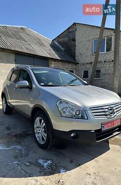 Внедорожник / Кроссовер Nissan Qashqai+2 2009 в Дубно