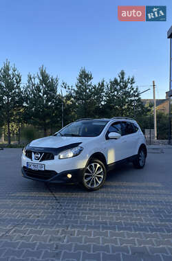Позашляховик / Кросовер Nissan Qashqai+2 2013 в Рівному