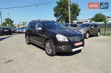 Позашляховик / Кросовер Nissan Qashqai+2 2009 в Полтаві