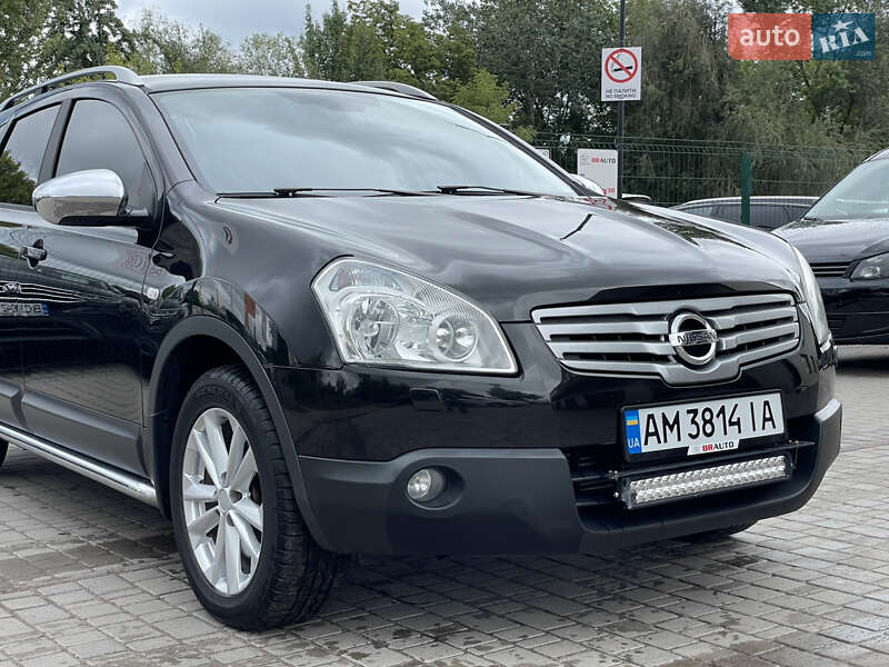 Внедорожник / Кроссовер Nissan Qashqai+2 2009 в Бердичеве фото 9 Внедорожник / Кроссовер Nissan Qashqai+2 2009 в Бердичеве