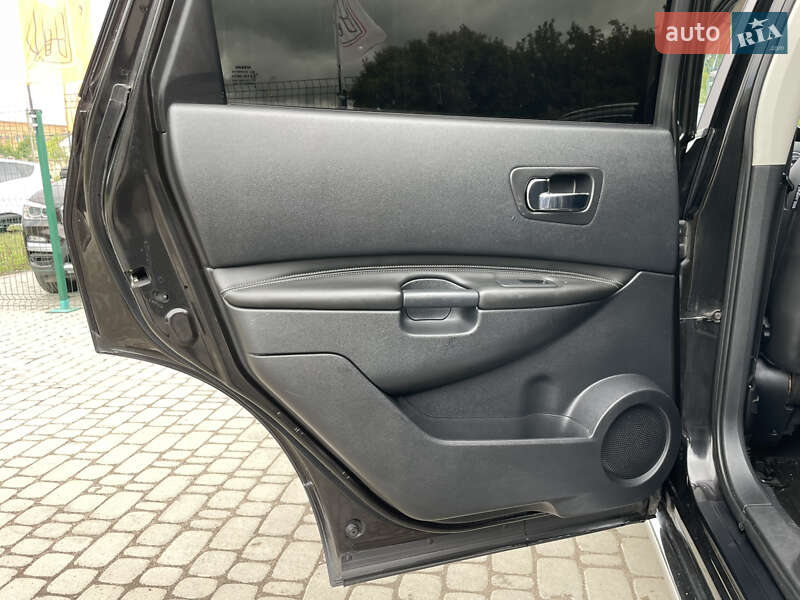 Внедорожник / Кроссовер Nissan Qashqai+2 2009 в Бердичеве фото 28 Внедорожник / Кроссовер Nissan Qashqai+2 2009 в Бердичеве