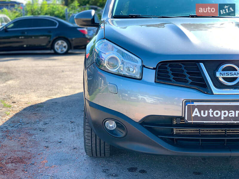 Позашляховик / Кросовер Nissan Qashqai+2 2012 в Вінниці