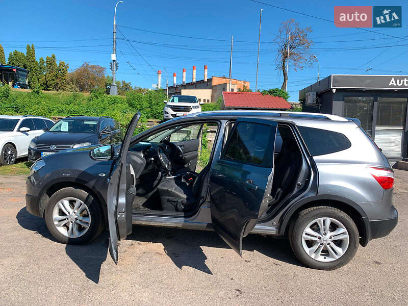 Позашляховик / Кросовер Nissan Qashqai+2 2012 в Вінниці