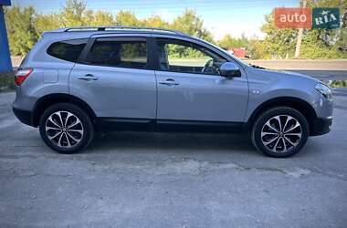 Внедорожник / Кроссовер Nissan Qashqai+2 2012 в 