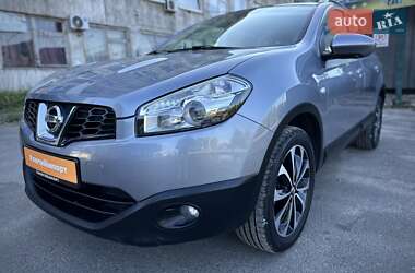 Внедорожник / Кроссовер Nissan Qashqai+2 2012 в 