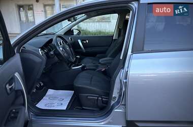 Внедорожник / Кроссовер Nissan Qashqai+2 2012 в 