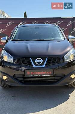 Внедорожник / Кроссовер Nissan Qashqai+2 2011 в 