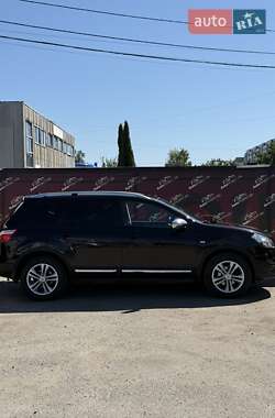 Внедорожник / Кроссовер Nissan Qashqai+2 2011 в 