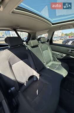 Внедорожник / Кроссовер Nissan Qashqai+2 2011 в 