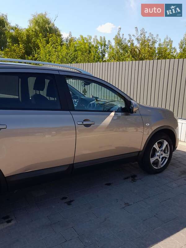 Внедорожник / Кроссовер Nissan Qashqai+2 2011 в Городенке фото 19 Внедорожник / Кроссовер Nissan Qashqai+2 2011 в Городенке