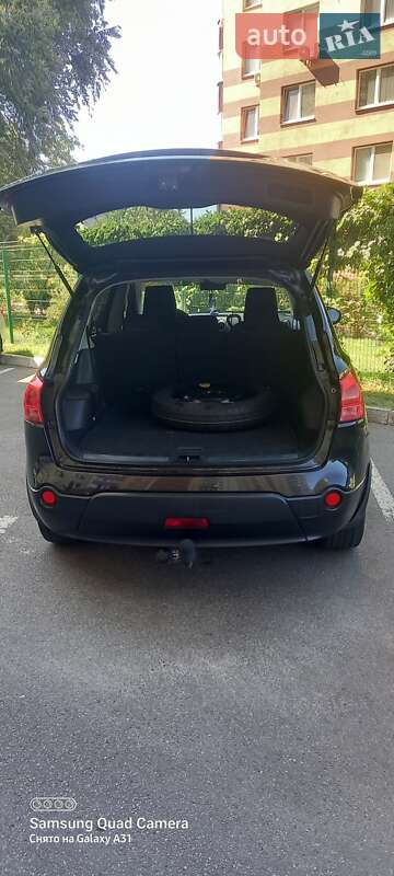 Внедорожник / Кроссовер Nissan Qashqai+2 2008 в Киеве