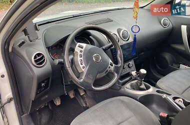 Позашляховик / Кросовер Nissan Qashqai+2 2011 в Львові