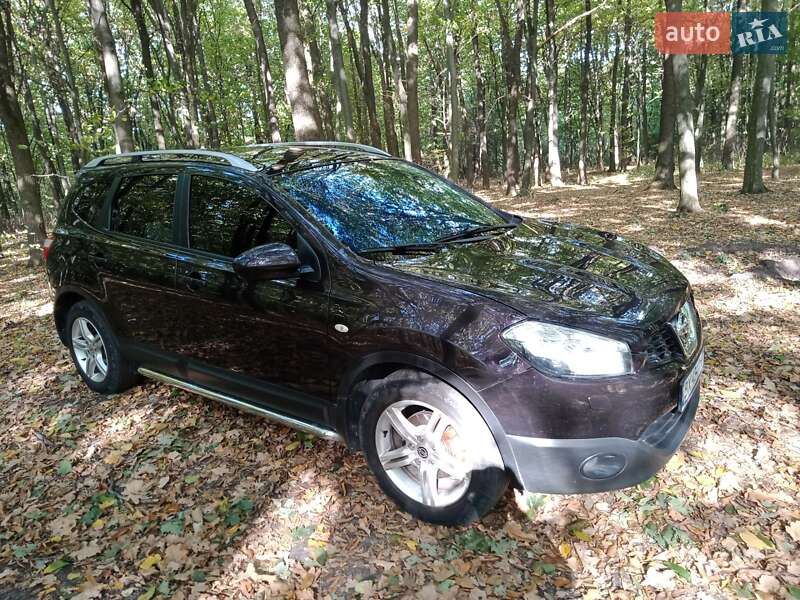 Внедорожник / Кроссовер Nissan Qashqai+2 2010 в Полонном фото 4 Внедорожник / Кроссовер Nissan Qashqai+2 2010 в Полонном
