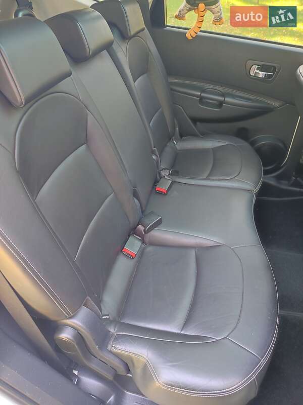Внедорожник / Кроссовер Nissan Qashqai+2 2010 в Звенигородке фото 49 Внедорожник / Кроссовер Nissan Qashqai+2 2010 в Звенигородке