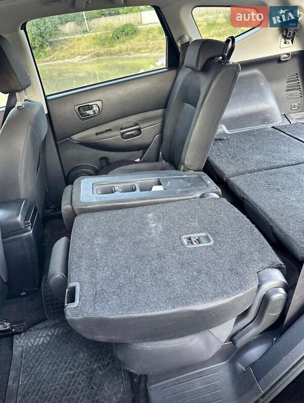 Внедорожник / Кроссовер Nissan Qashqai+2 2010 в Виннице