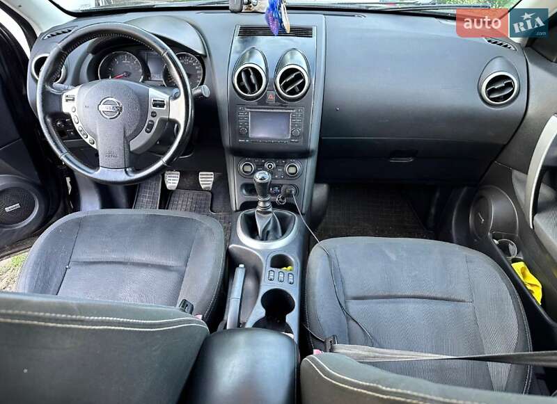 Внедорожник / Кроссовер Nissan Qashqai+2 2010 в Виннице