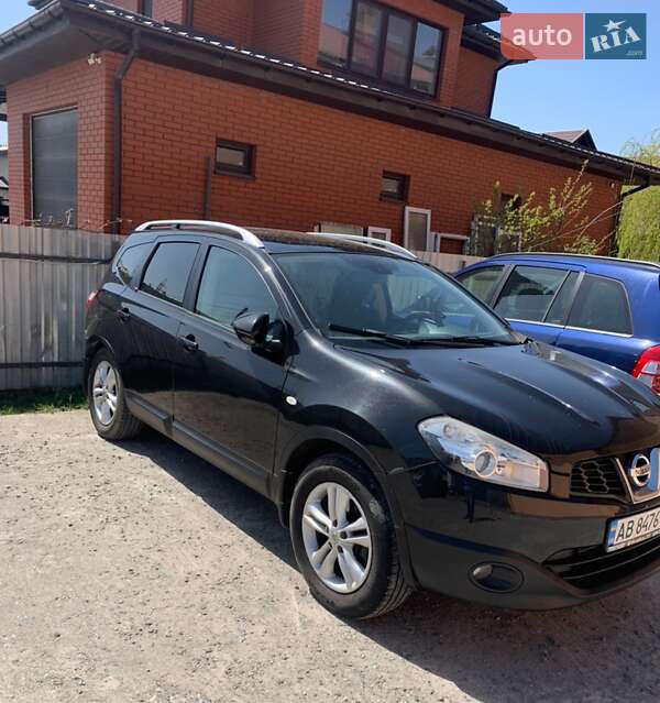 Внедорожник / Кроссовер Nissan Qashqai+2 2010 в Виннице