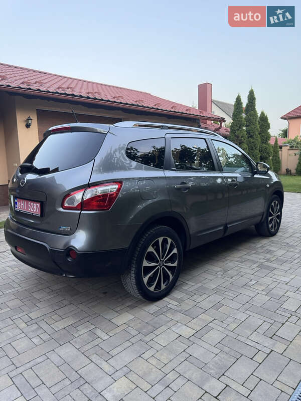 Внедорожник / Кроссовер Nissan Qashqai+2 2012 в Виноградове