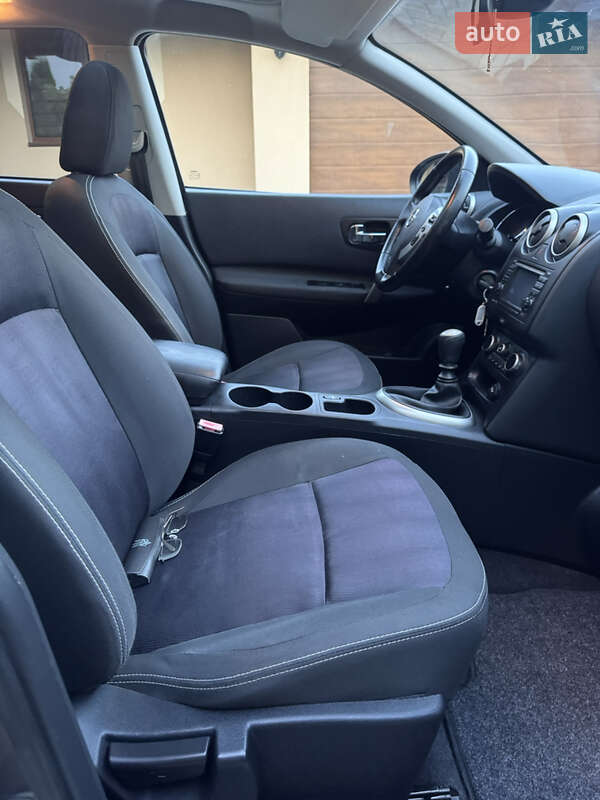 Внедорожник / Кроссовер Nissan Qashqai+2 2012 в Виноградове