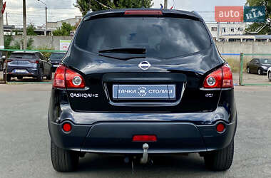 Внедорожник / Кроссовер Nissan Qashqai+2 2010 в 