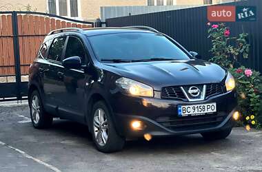 Позашляховик / Кросовер Nissan Qashqai+2 2010 в Сокалі