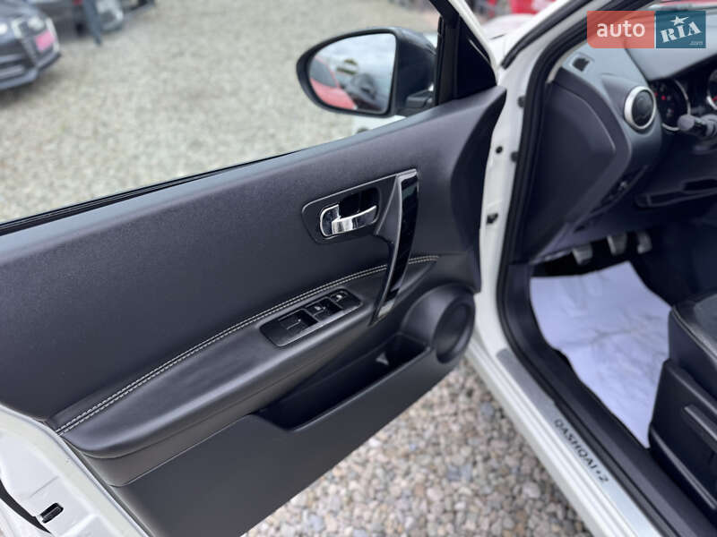 Внедорожник / Кроссовер Nissan Qashqai+2 2013 в Ивано-Франковске