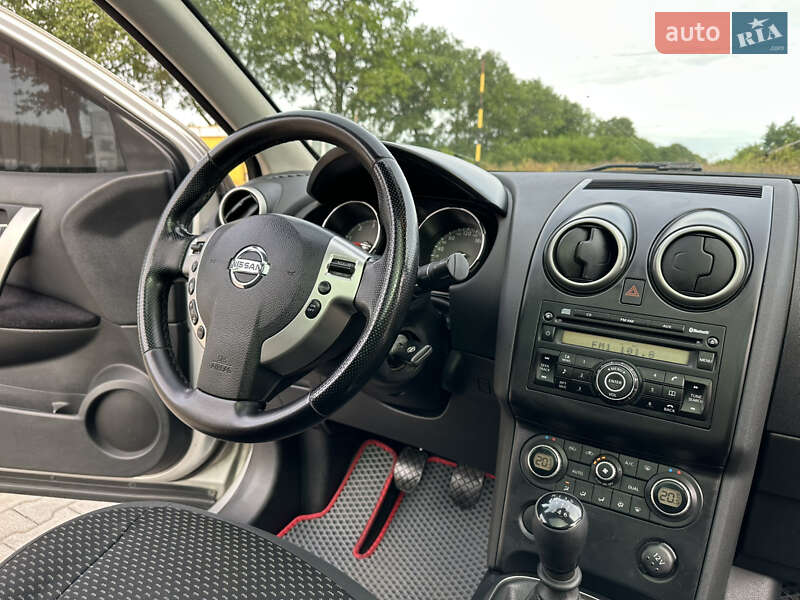 Внедорожник / Кроссовер Nissan Qashqai+2 2008 в Снятине