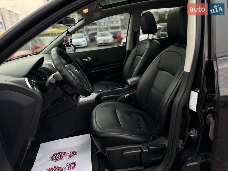 Внедорожник / Кроссовер Nissan Qashqai+2 2010 в Киеве