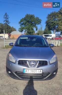 Внедорожник / Кроссовер Nissan Qashqai+2 2012 в 
