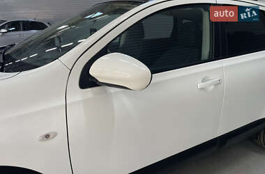 Внедорожник / Кроссовер Nissan Qashqai+2 2012 в 