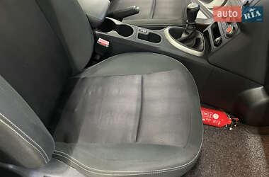 Внедорожник / Кроссовер Nissan Qashqai+2 2012 в 