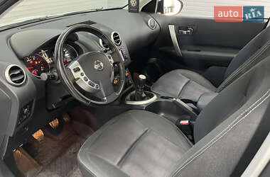 Внедорожник / Кроссовер Nissan Qashqai+2 2012 в 