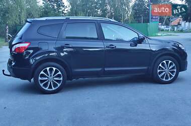 Внедорожник / Кроссовер Nissan Qashqai+2 2012 в 