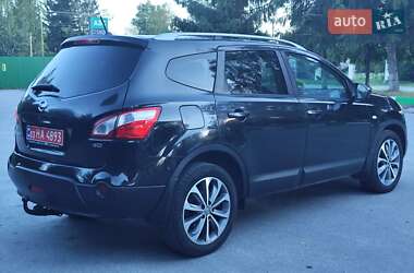 Внедорожник / Кроссовер Nissan Qashqai+2 2012 в 