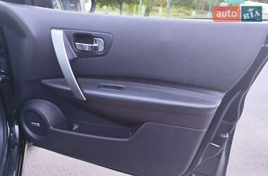 Внедорожник / Кроссовер Nissan Qashqai+2 2012 в 