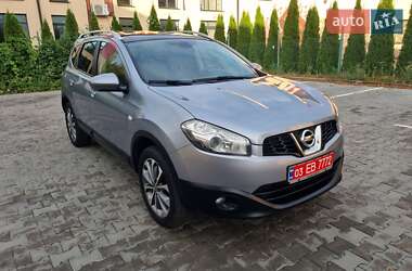Внедорожник / Кроссовер Nissan Qashqai+2 2010 в 