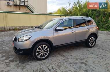 Внедорожник / Кроссовер Nissan Qashqai+2 2010 в 