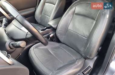 Внедорожник / Кроссовер Nissan Qashqai+2 2010 в 