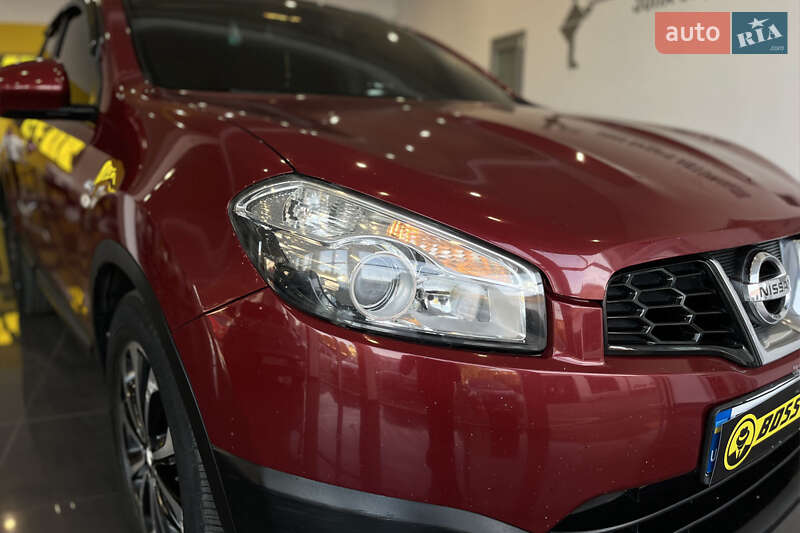 Внедорожник / Кроссовер Nissan Qashqai+2 2011 в Шептицькому